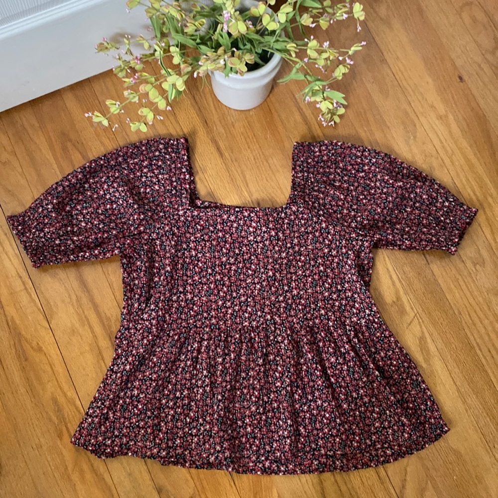 LOFT Peasant Style Top